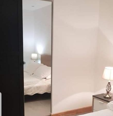Jadwin Beautiful Room Share Toilet 2 People ロンドン エクステリア 写真
